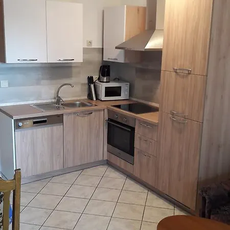 Nihada Apartment *