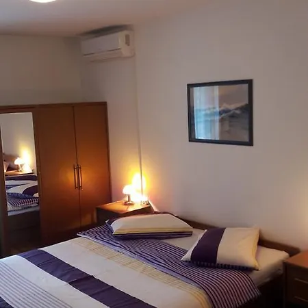 Apartment Nihada *