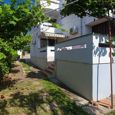 Apartment Nihada