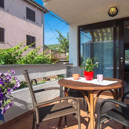 Apartment Nihada