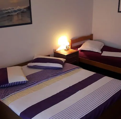 アパート Nihada プナト