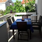 Nihada Appartement *