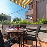 Nihada * Punat