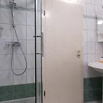 Nihada Appartement *