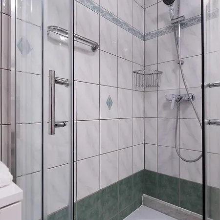 Nihada Apartment *
